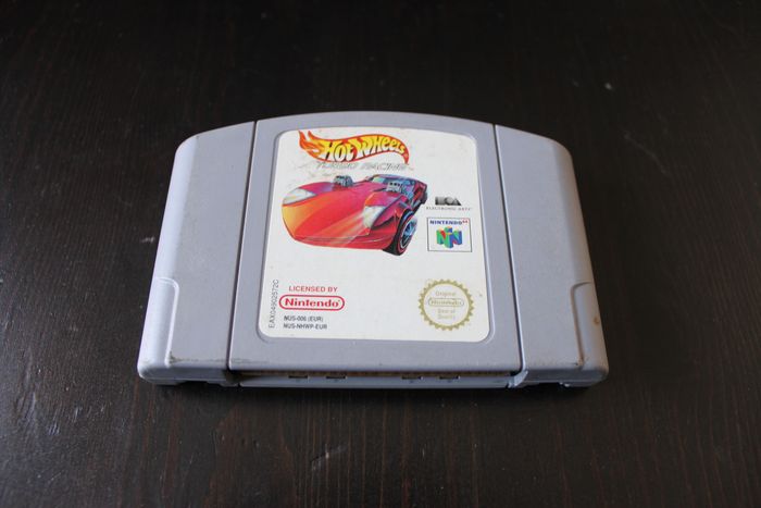 Hot Wheels : Turbo Racing 