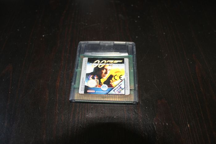 Le Monde ne Suffit Pas 